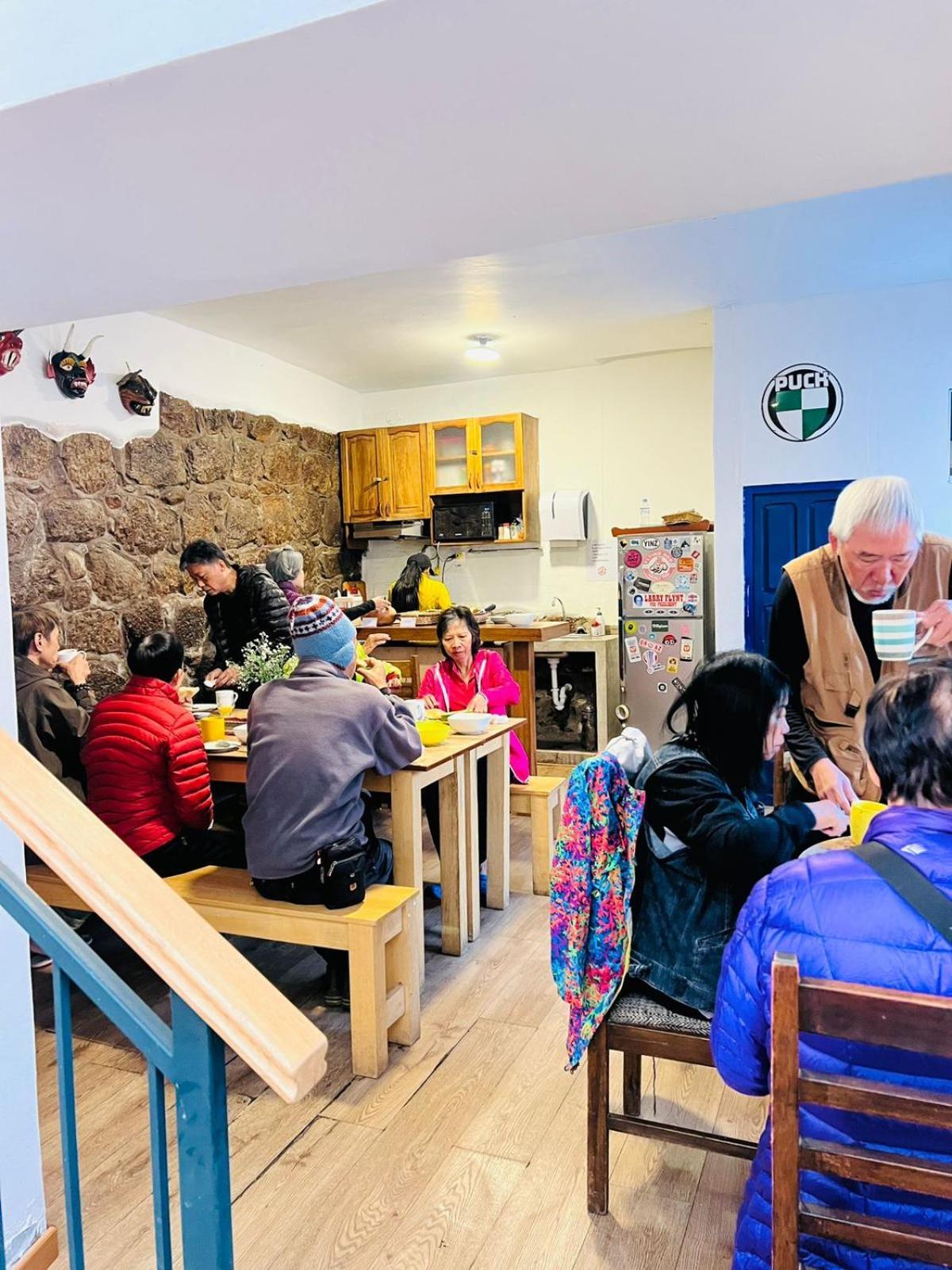 Flying Dog Hostel Cusco Exterior foto